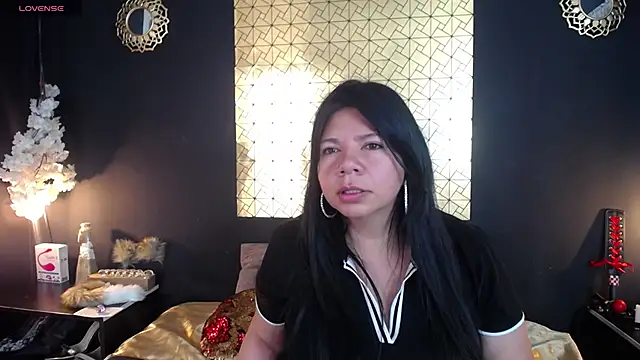 kinky momm online show from 03.20.26