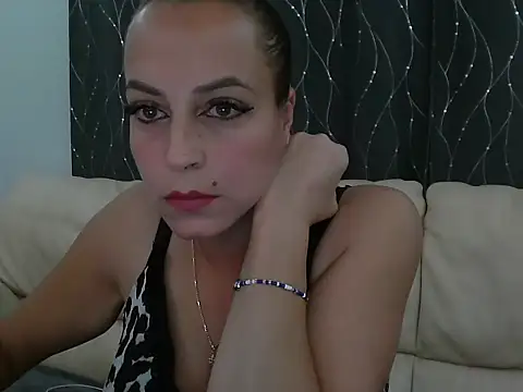 Snapshot of ShawtLana chatting on 09.25.25 ShawtLana online show from 09.25.25