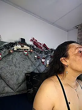 Shantey Laurent online show from 12.17.25