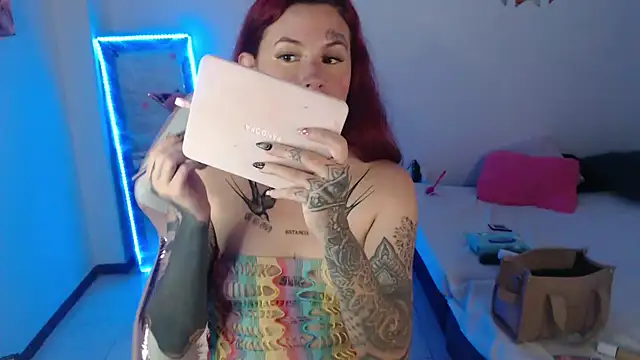 Maddy Vicius19 online show from 10.22.25