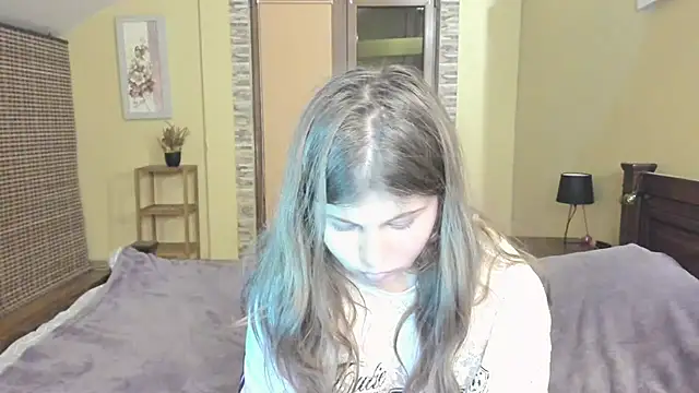 Lilly Jess online show from 10.18.25