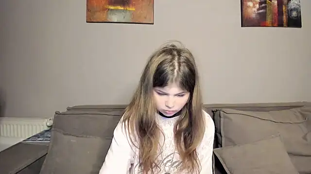 Lilly Jess online show from 11.14.25