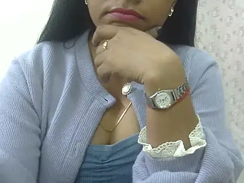 MISS SOMIYA online show from 11.10.25