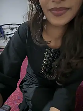 Snapshot of Drive_girl chatting on 09.29.25 Drive girl online show from 09.29.25
