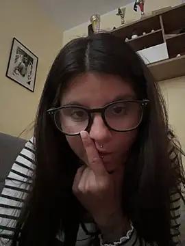 Brutecia2002 online show from 03.30.26