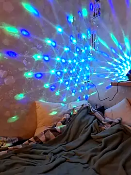 Snapshot of SecretIna chatting on 02.27.26 SecretIna online show from 02.27.26