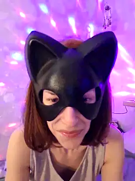 Snapshot of SecretIna chatting on 02.28.26 SecretIna online show from 02.28.26