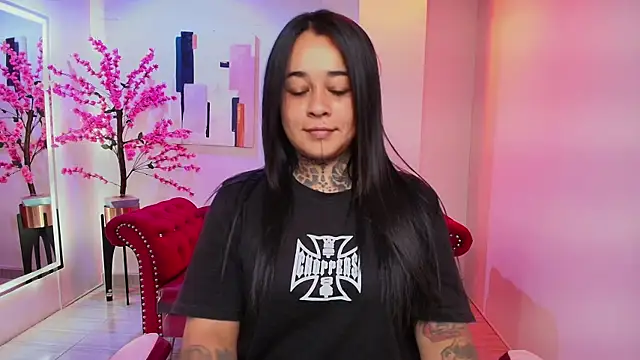 Black roseee online show from 02.11.26