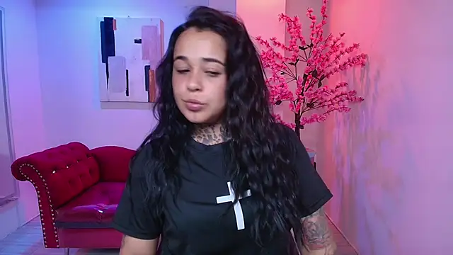 Black roseee online show from 02.13.26