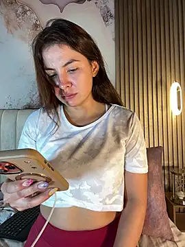 Dakota Evanns online show from 04.16.26