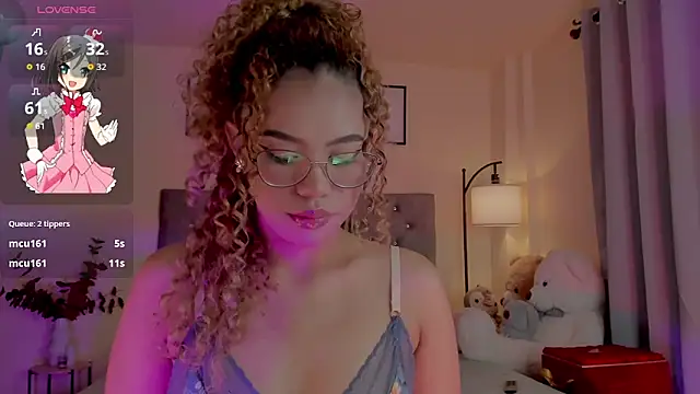 OxanaFedorova1- online show from 12.18.25