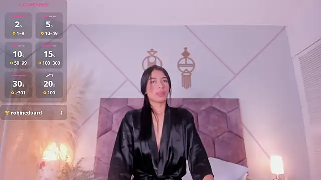nicol giraldoo online show from 05.12.26