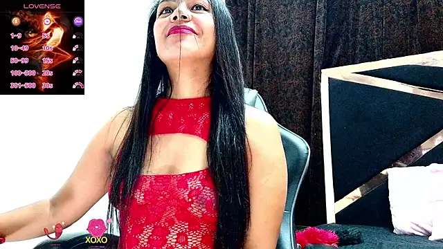 luna brown7 online show from 09.12.25