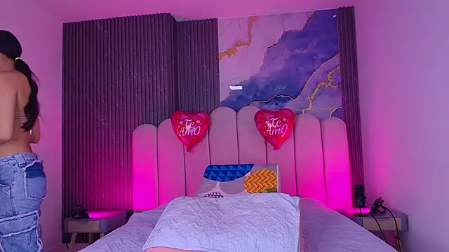 abbyrouss  online show from 02.17.26