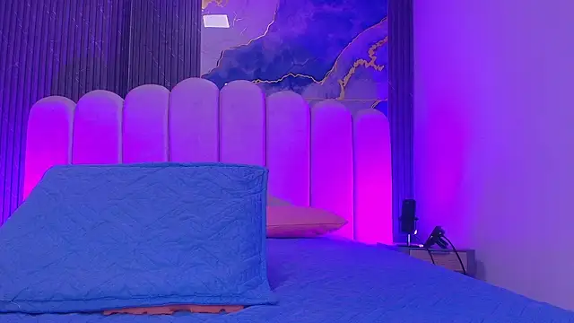 abbyrouss  online show from 03.12.26