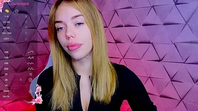 SofieSin online show from 09.30.25