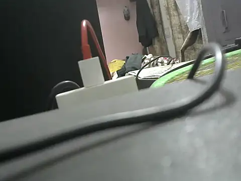 Snapshot of Famit025 chatting on 03.10.26 Famit025 online show from 03.10.26