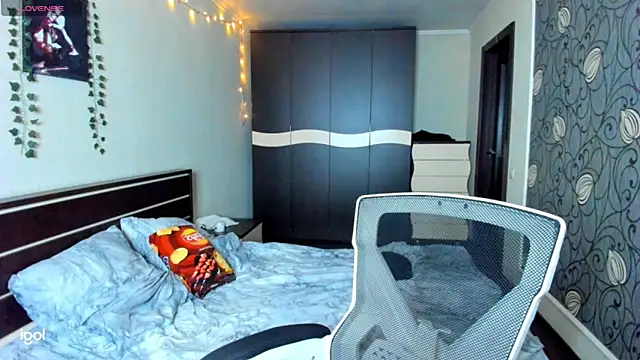 bonnybimi online show from 10.22.25