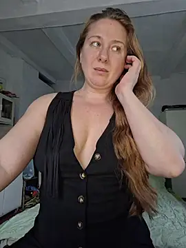 Snapshot of MazySunny chatting on 02.03.26 MazySunny online show from 02.03.26