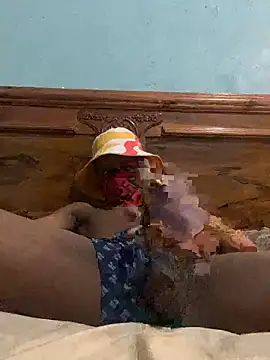 babyboyhluli online show from 11.04.25