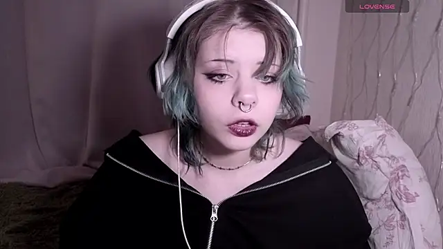 Alice Zev online show from 02.05.26