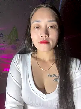 chipp-bong online show from 11.11.25