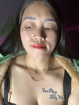 chipp-bong online show from 11.18.25