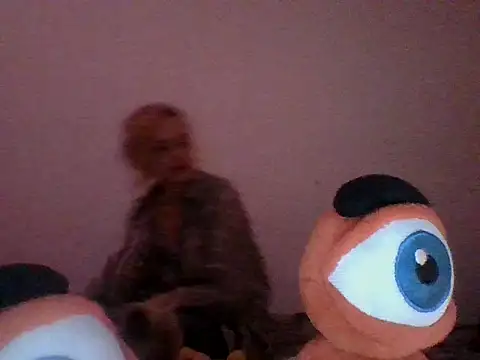 Snapshot of czech_slut_whore_wife chatting on 09.12.25 czech slut whore wife online show from 09.12.25