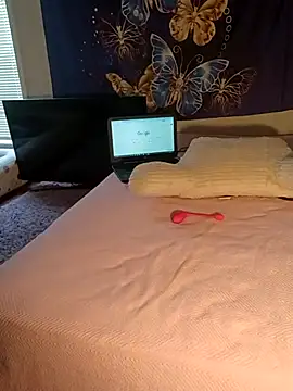 LuvTune online show from 04.12.26