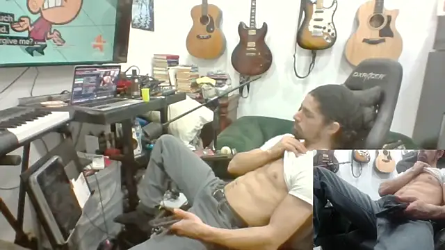 Snapshot of Stringin69 chatting on 02.05.26 Stringin69 online show from 02.05.26