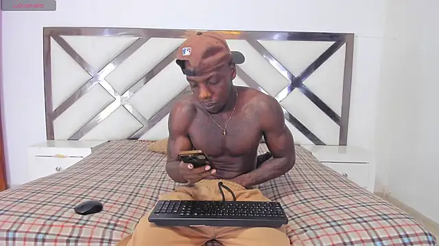 kingmaverickx online show from 04.18.26