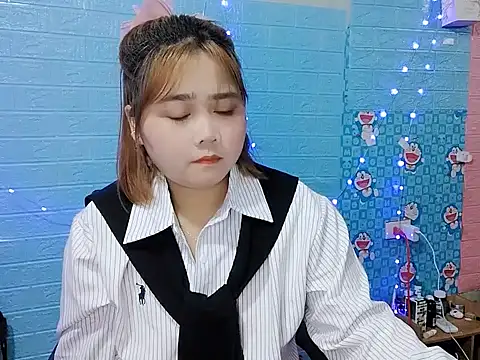 Nhan7868 online show from 10.22.25