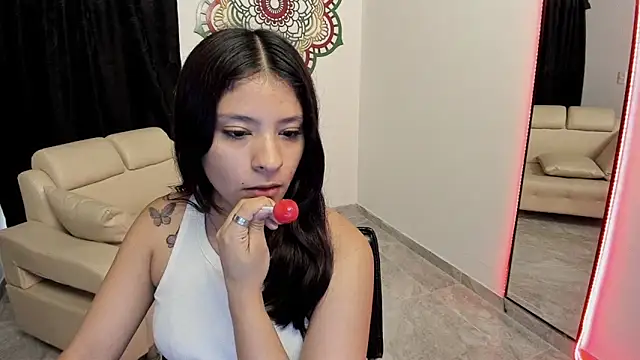 Candy fox 19 online show from 02.20.26