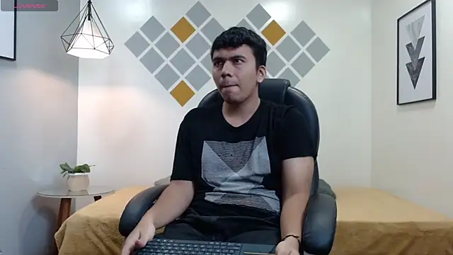 titanxero online show from 09.17.25