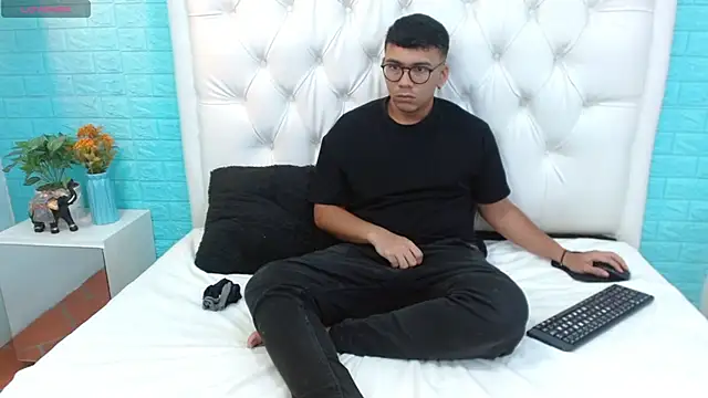 titanxero online show from 09.20.25