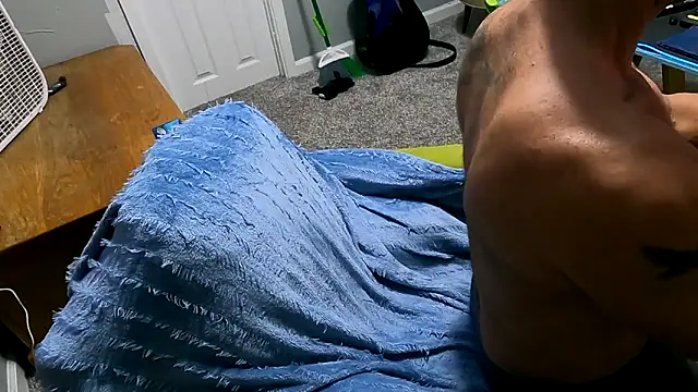 Mickelangello75 online show from 11.02.25