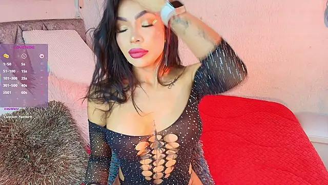 veronikali online show from 10.28.25