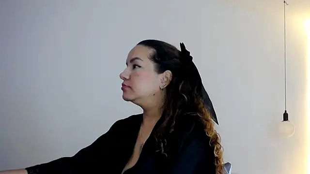 Dulce  Lovee online show from 09.13.25