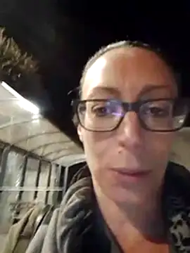 Astrid3 online show from 04.13.26