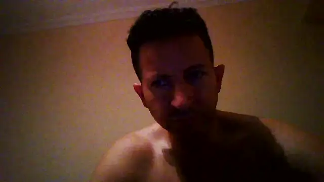 Snapshot of toofabb123 chatting on 09.11.25 toofabb123 online show from 09.11.25