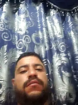 Snapshot of aalvaro98 chatting on 10.23.25 aalvaro98 online show from 10.23.25