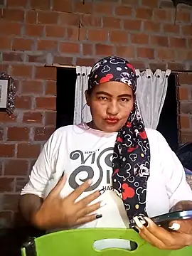 Snapshot of Rahma_Beautiful chatting on 09.18.25 Rahma Beautiful online show from 09.18.25