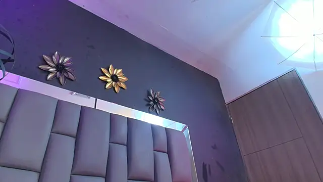 kissme luna online show from 11.11.25