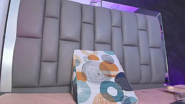 kissme luna online show from 11.13.25