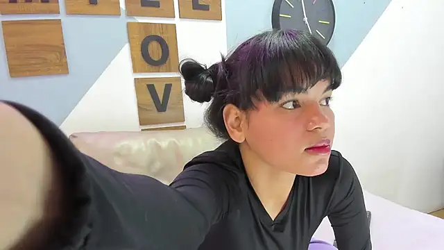Snapshot of Angelina_rossy chatting on 09.21.25 Angelina rossy online show from 09.21.25