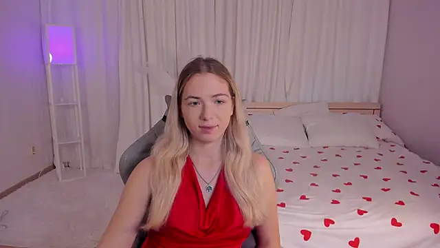 Susan Mimi online show from 11.08.25