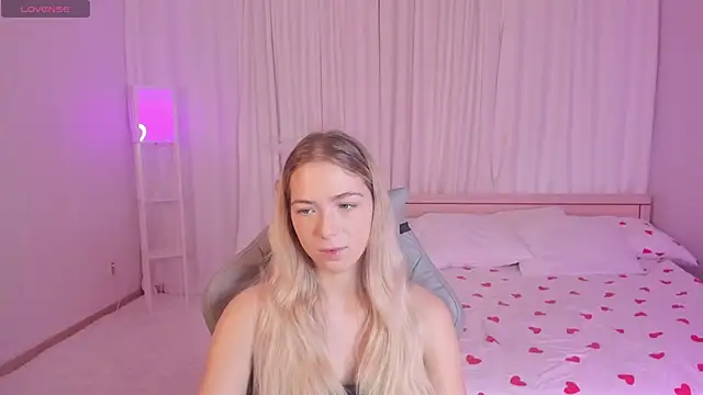 Susan Mimi online show from 11.21.25