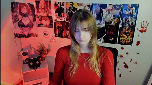 Snapshot of NeyliDream chatting on 11.03.25 NeyliDream online show from 11.03.25