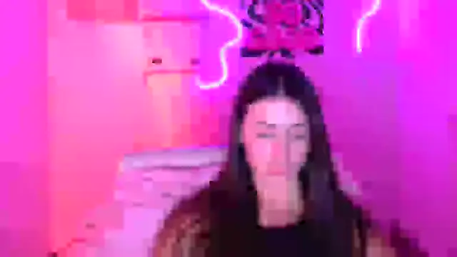 AlisaBubbles online show from 11.13.25