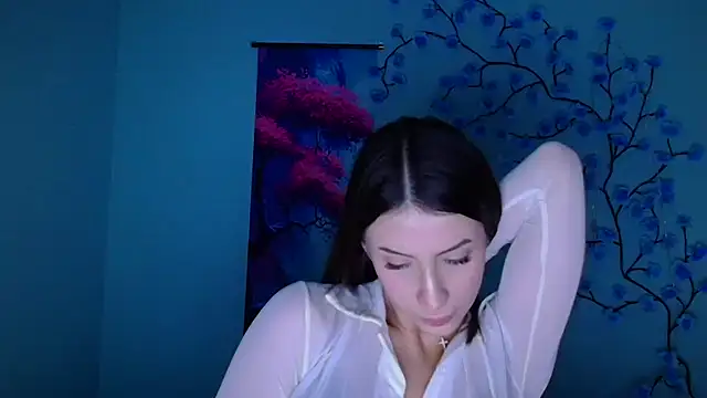 AlisaBubbles online show from 11.27.25